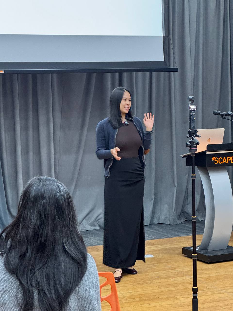 Ee One Lim presenting Care Compass at Roast #4