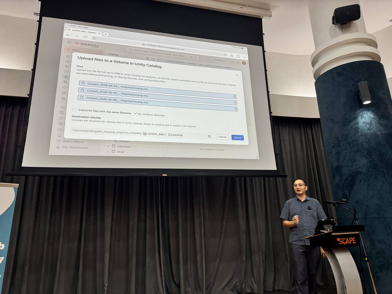 Ying Zhao presenting his LinkedIn analytics pipeline at Roast #4