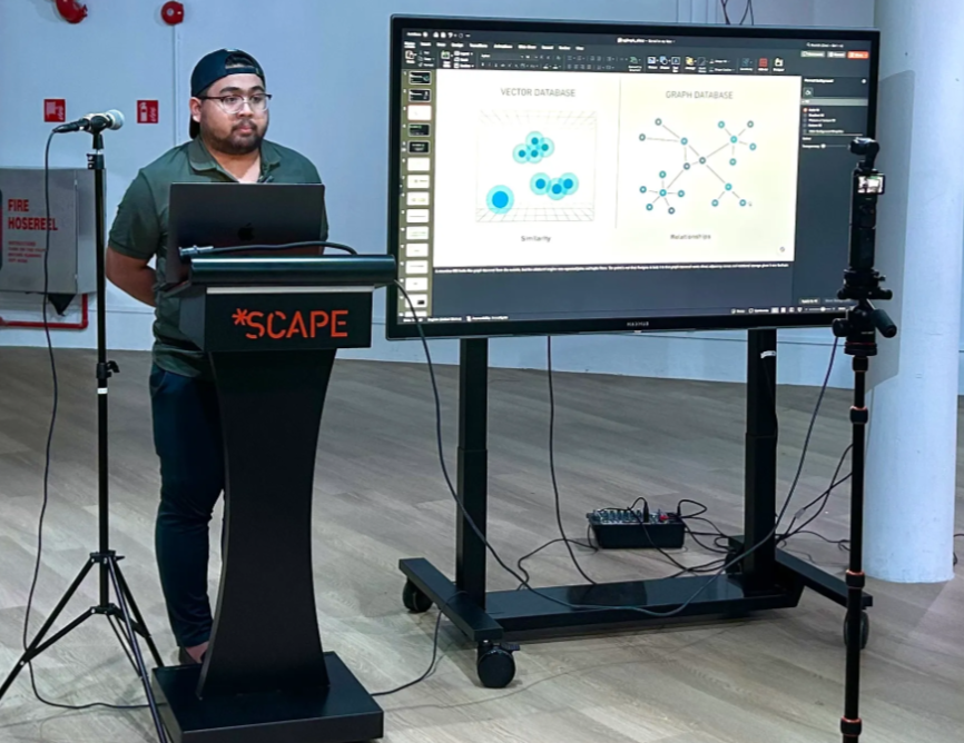 Dalton Prescott Ng presenting pgGraph at Roast #5